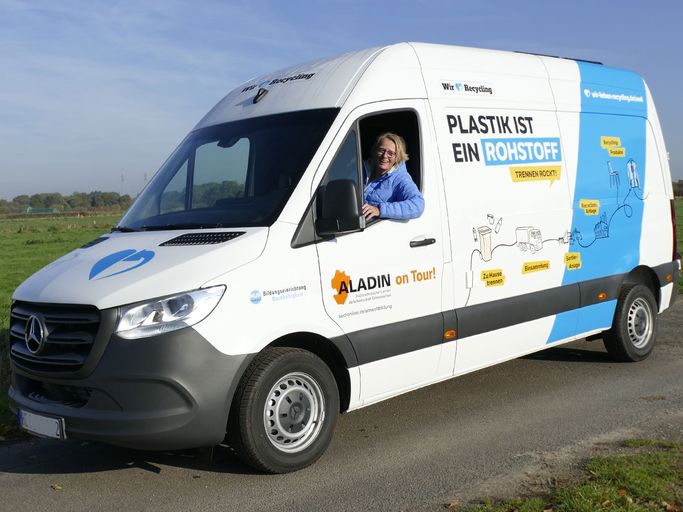 ALADIN-Mobil mit Katrin am Steuer